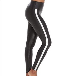 SPANX Faux leather side stripe